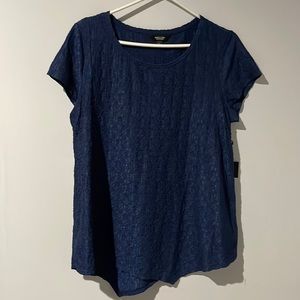 NWT Short sleeve Simply Ver blouse in royal blue
